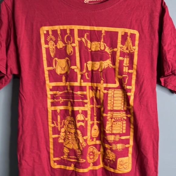 Lootcrate Exclusive Red Dungeons and Dragons Short Sleeve T Shirt Size Small - Picture 3 of 7